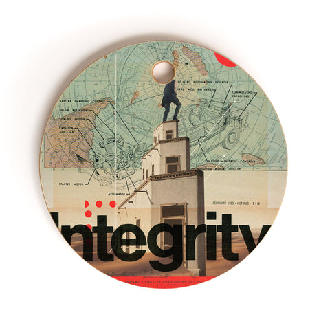 Frank Moth Integrity Cutting Board Round