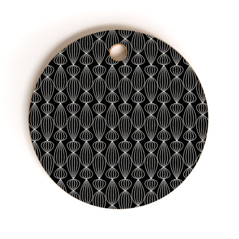 Gabi Lanterns Black Cutting Board Round