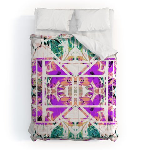 Gabriela Fuente geofloral Comforter