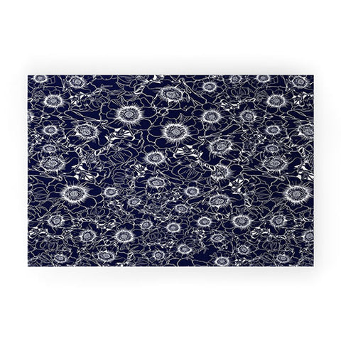 Gabriela Fuente Lua Welcome Mat