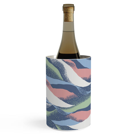 Gabriela Fuente Mount Wine Chiller