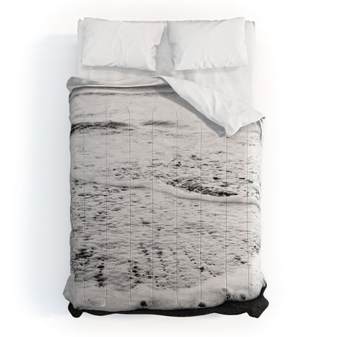 Gale Switzer Rushing in Comforter