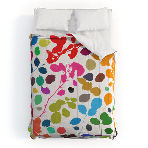 Garima Dhawan wildrose 2 Comforter