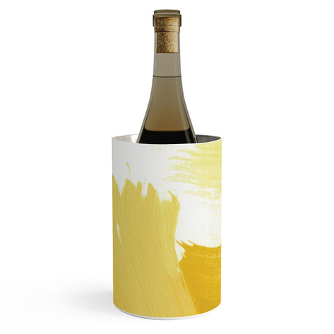 Georgiana Paraschiv Abstract M17 Wine Chiller