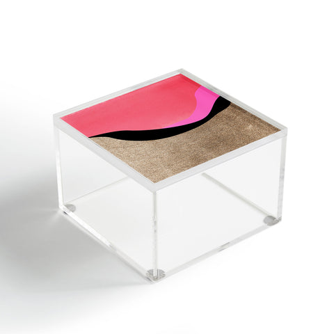 Georgiana Paraschiv Dune Acrylic Box