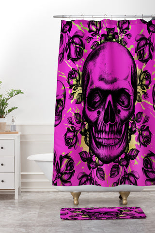 Ginger Pigg Pointbreak 1 Shower Curtain And Mat
