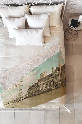 Happee Monkee London Eye Love You Fleece Throw Blanket