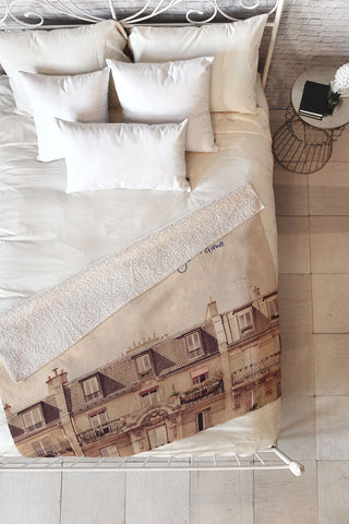 Happee Monkee Paris Je Taime Fleece Throw Blanket