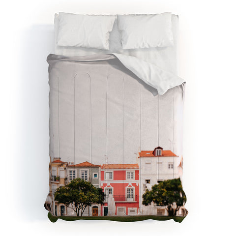 Hello Twiggs In Lisbon Comforter