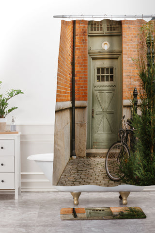 Hello Twiggs Knockknock Shower Curtain And Mat