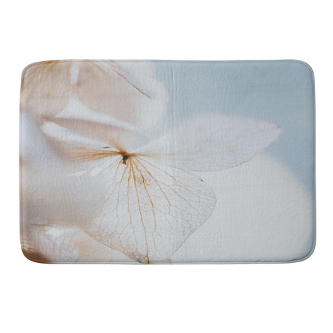 Hello Twiggs Pastel Dry Hydrangea Memory Foam Bath Mat