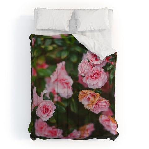 Hello Twiggs Small Roses Comforter