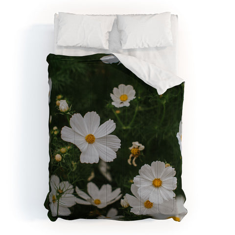 Hello Twiggs White Cosmos Comforter