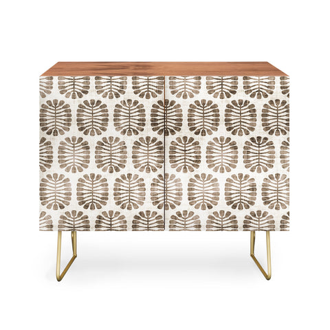 Holli Zollinger seeds I Credenza