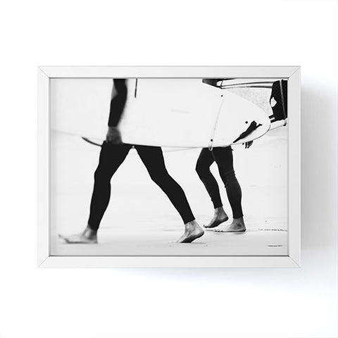 Ingrid Beddoes Catch a Wave VI Framed Mini Art Print