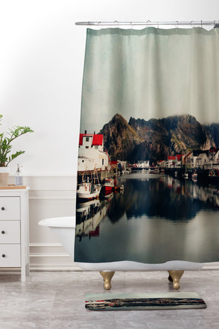 Ingrid Beddoes Mountain Living Shower Curtain And Mat