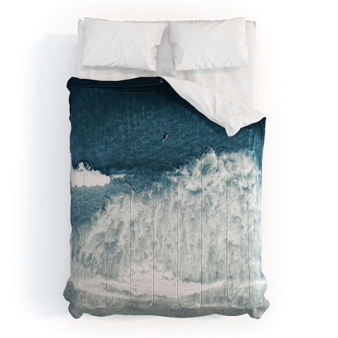 Ingrid Beddoes Ocean Surfers Comforter