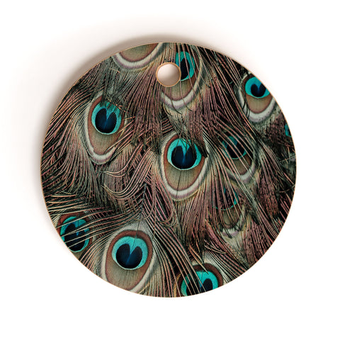 Ingrid Beddoes peacock feathers III Cutting Board Round