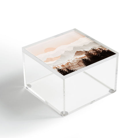 Iveta Abolina Cinnamon Peak Acrylic Box