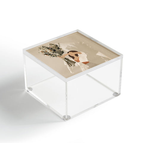 Iveta Abolina Midsummer Aeris Acrylic Box