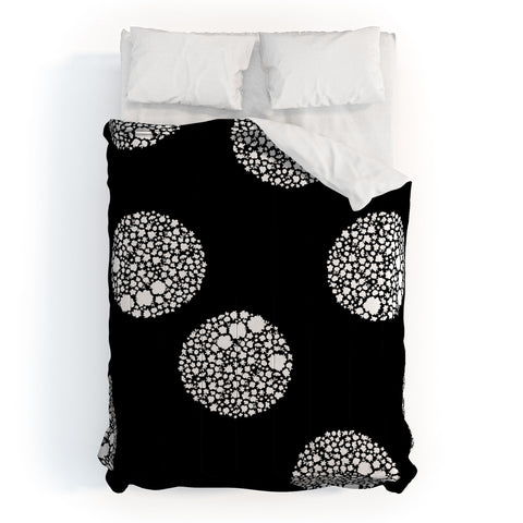 Iveta Abolina Noella VI Comforter