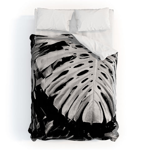 J. Freemond Visuals Texturas Uno Comforter