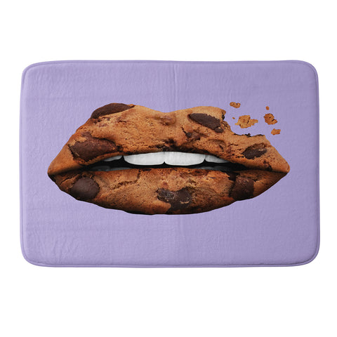 Jonas Loose Cookie Lips Memory Foam Bath Mat