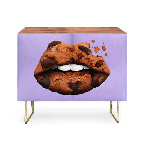 Jonas Loose Cookie Lips Credenza
