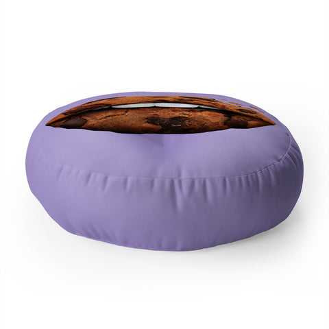Jonas Loose Cookie Lips Floor Pillow Round