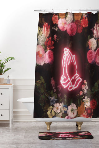 Jonas Loose PRAYING FOR FLOWERS Shower Curtain And Mat