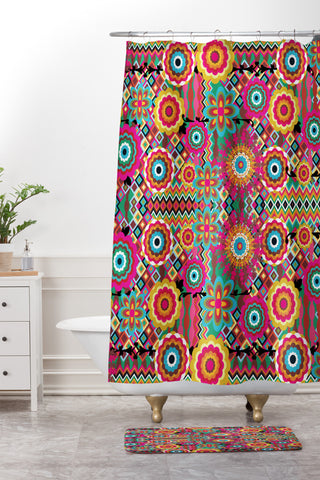 Juliana Curi Hapiness Crazy Shower Curtain And Mat
