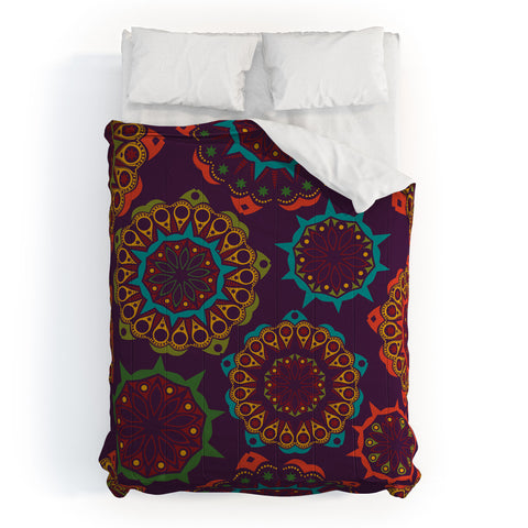 Juliana Curi India 4 Comforter