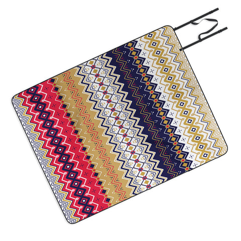 Juliana Curi Renda Pattern Picnic Blanket
