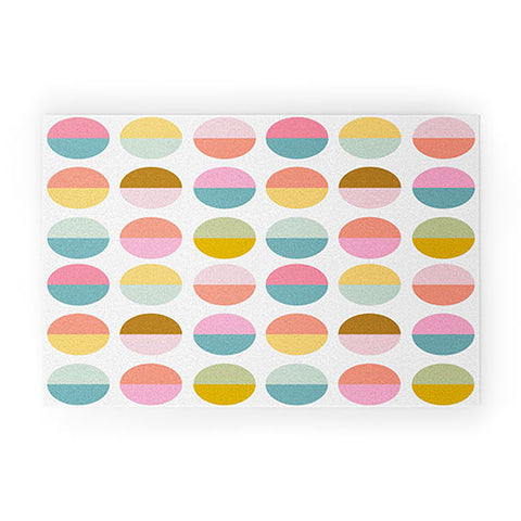 June Journal Colorful and Bright Circle Pattern Welcome Mat
