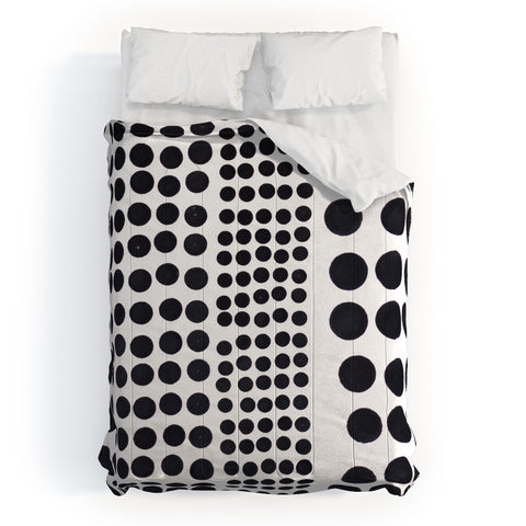 Kent Youngstrom dots of difference Comforter