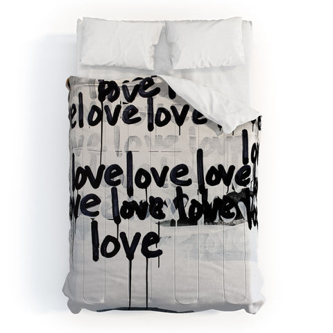 Kent Youngstrom messy love Comforter