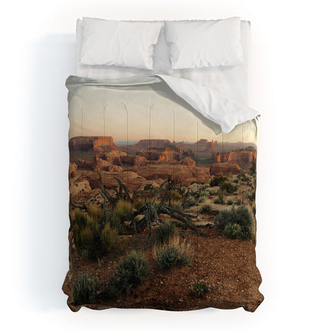 Kevin Russ Monument Valley Morning Comforter