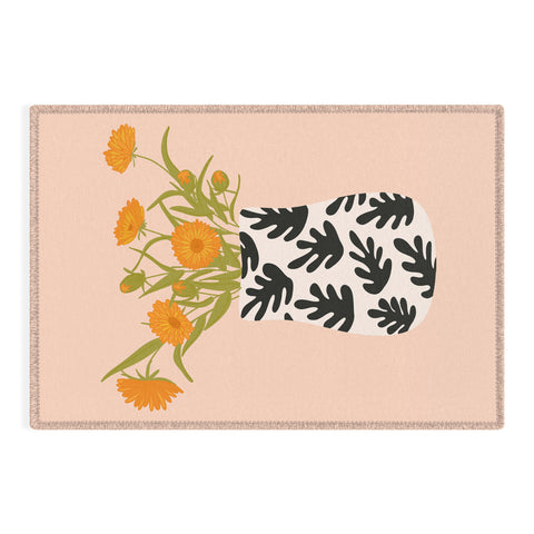 Lane and Lucia Vase no 28 with Heliopsis Outdoor Rug