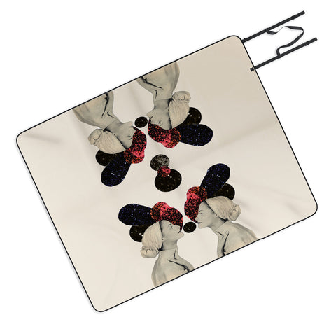 Laura Redburn Helen And Clytemnestra Picnic Blanket