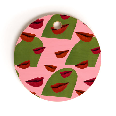 Laura Redburn retro lips Cutting Board Round