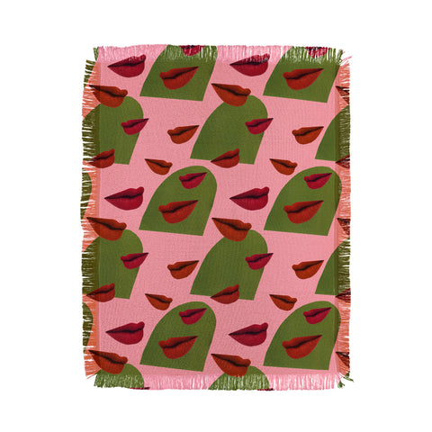 Laura Redburn retro lips Throw Blanket