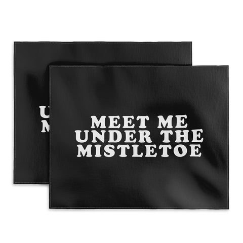 Leah Flores Christmas Mistletoe Kiss Placemat