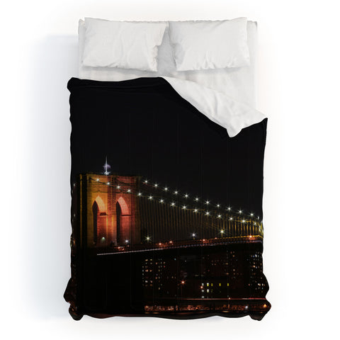 Leonidas Oxby Brooklyn Bridge 2 Comforter