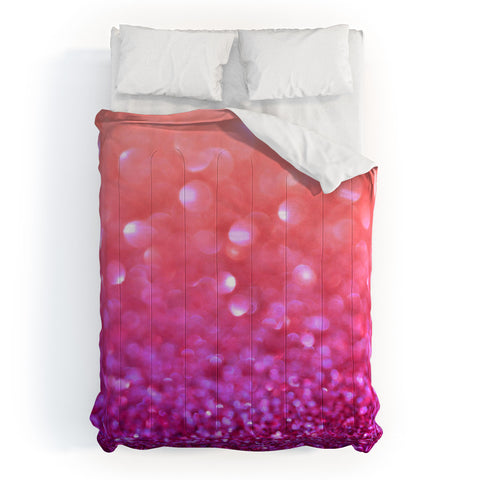 Lisa Argyropoulos Berrylicious Comforter