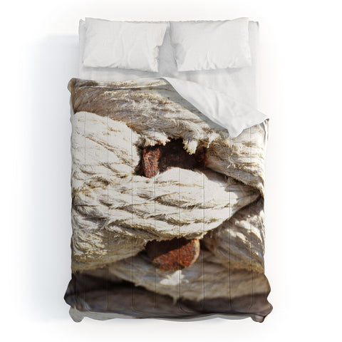 Lisa Argyropoulos Twisted Comforter