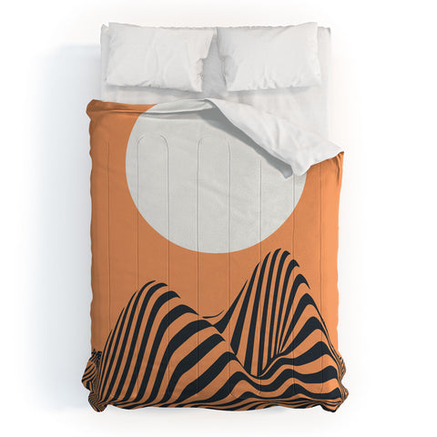 Little Dean Minimal landscape Comforter