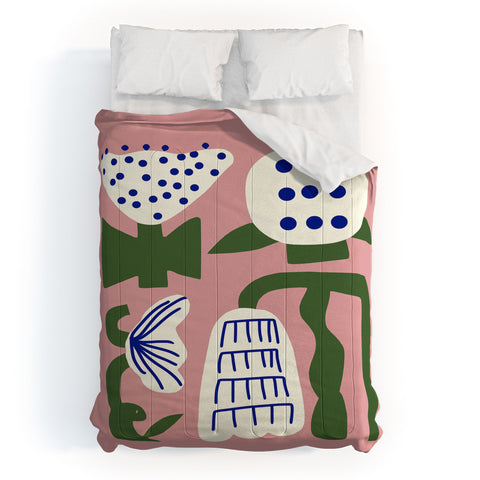 Little Dean Pink lotus arrangement Comforter