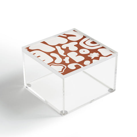 Lola Terracota Terracotta with shapes in offwhite Acrylic Box