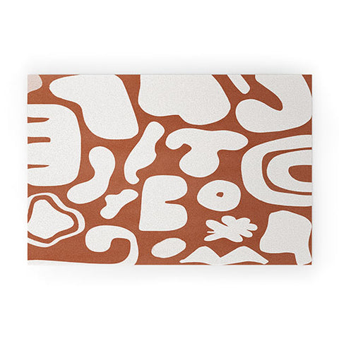 Lola Terracota Terracotta with shapes in offwhite Welcome Mat