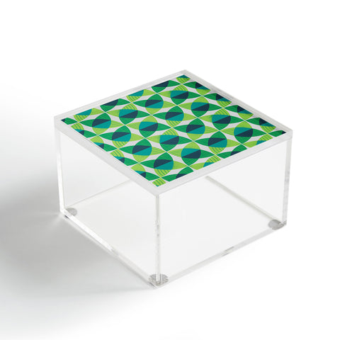 Lucie Rice And Circle Gets A Square Acrylic Box